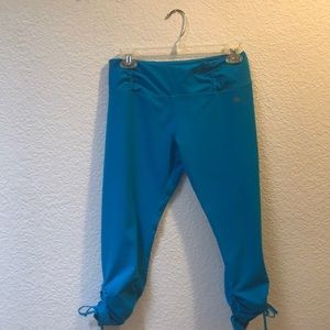 Kyodan yoga crop pant with side ties